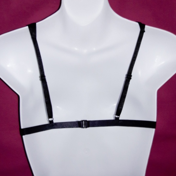 Black Lace Strappy Cup Hollow Out Bralette O/S - Picture 4 of 4